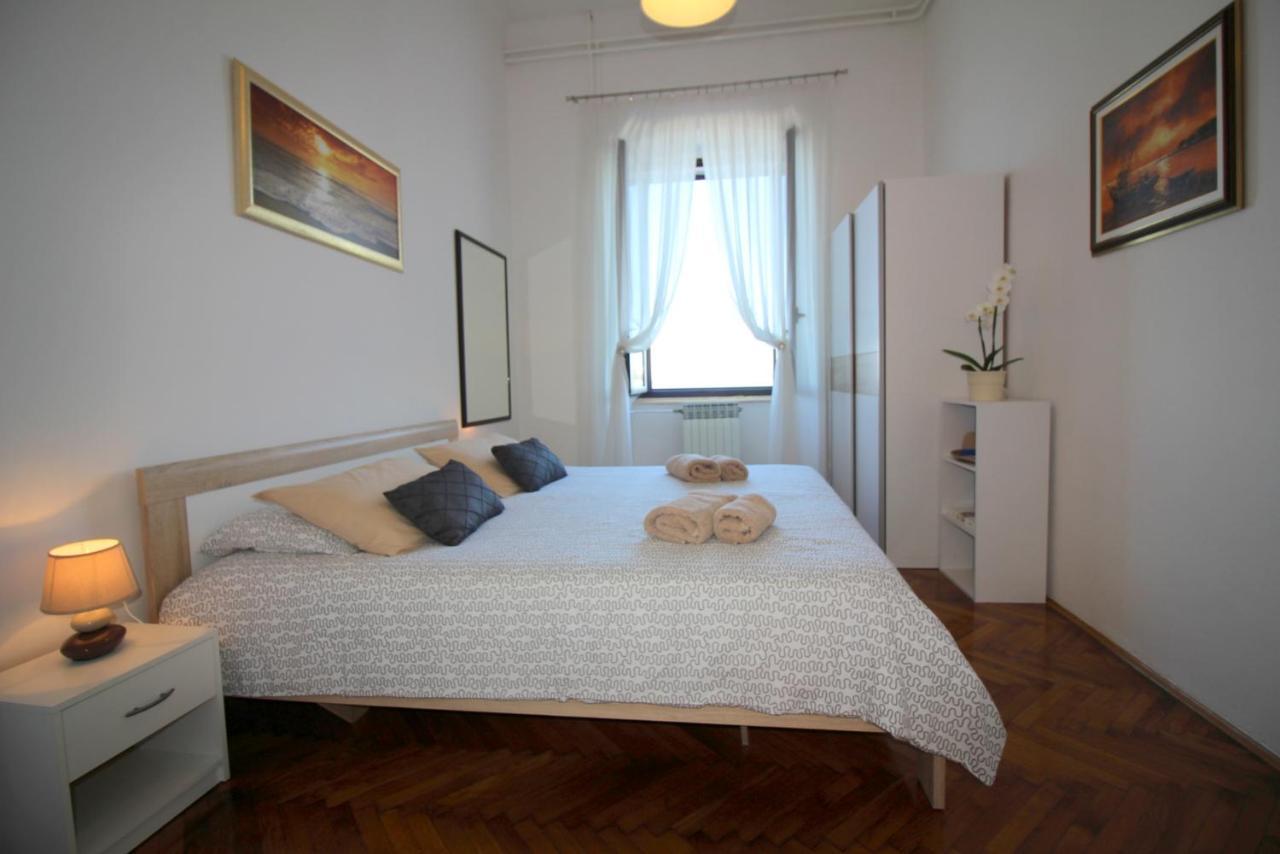 Apartment Old City Poreč Eksteriør billede