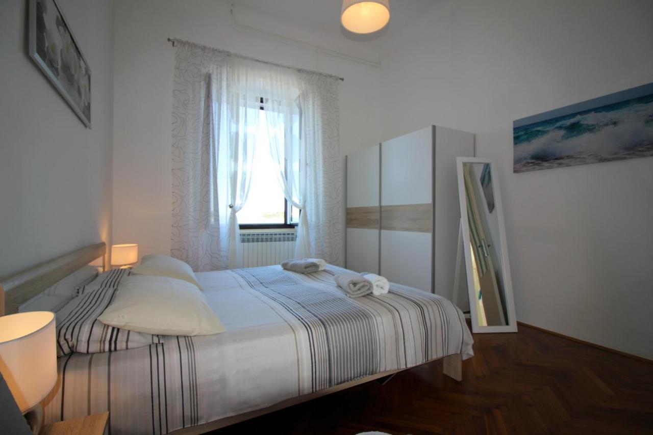Apartment Old City Poreč Eksteriør billede