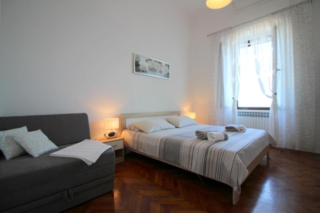 Apartment Old City Poreč Eksteriør billede